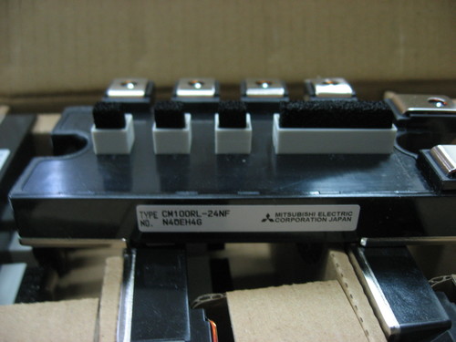 Mitsubishi CM100RL-24NF Voltage Regulator - 1200V Supply Voltage, 25.4mm Dimensions | Brand New IGBT Module, 90-Day Warranty