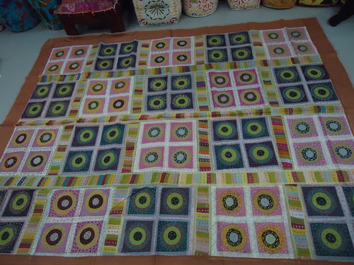 हाथ से बनी चादर