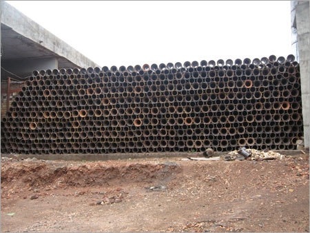 नाली की पाइपें