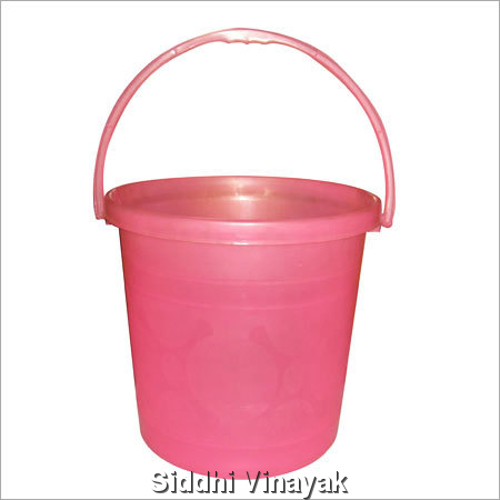 प्लास्टिक बाल्टी