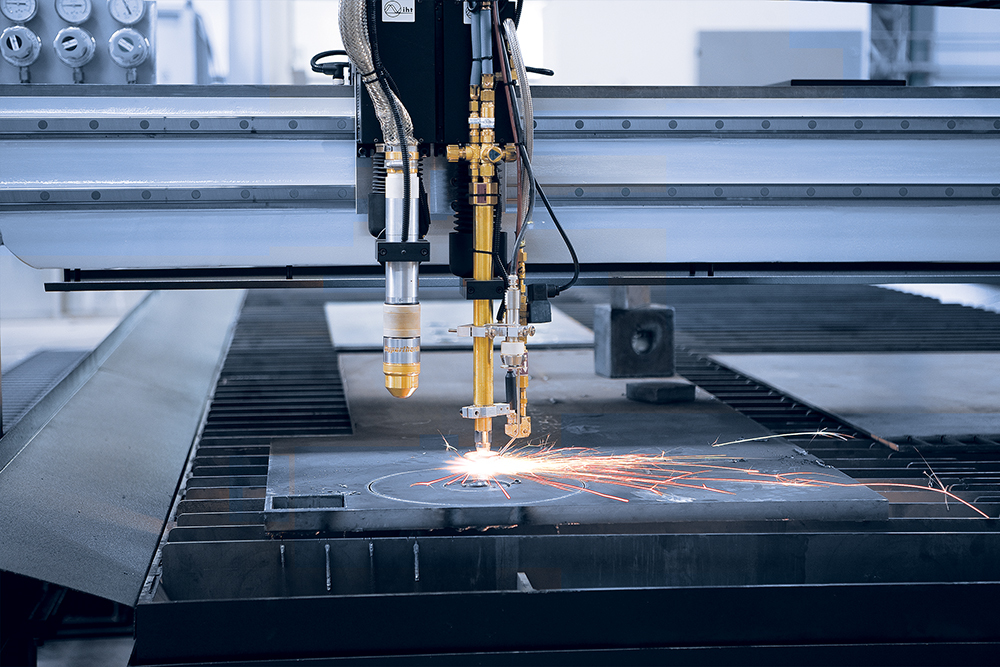 Plasma Cutting Machine - Customizable Size, High Voltage Power Supply | Cnc Control, Durable Design, High Speed Cuts, Precise Cutting, Clean Cuts, Versatile Applications