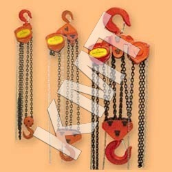 Chain Block - Electric Powered, Standard Size | Durable, Strong, Easy to Operate, 1-Year Warranty, Ideal for Industrial Applications