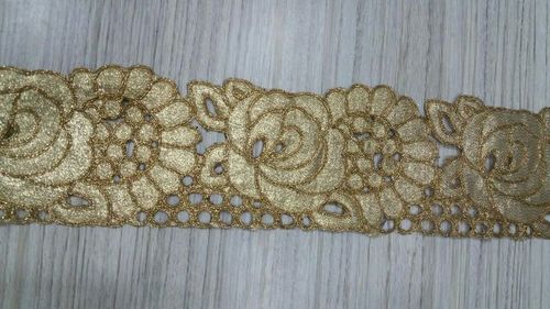 कटी हुई लेस