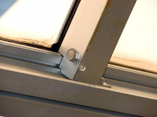 Solution FaA ade Leakage Problem