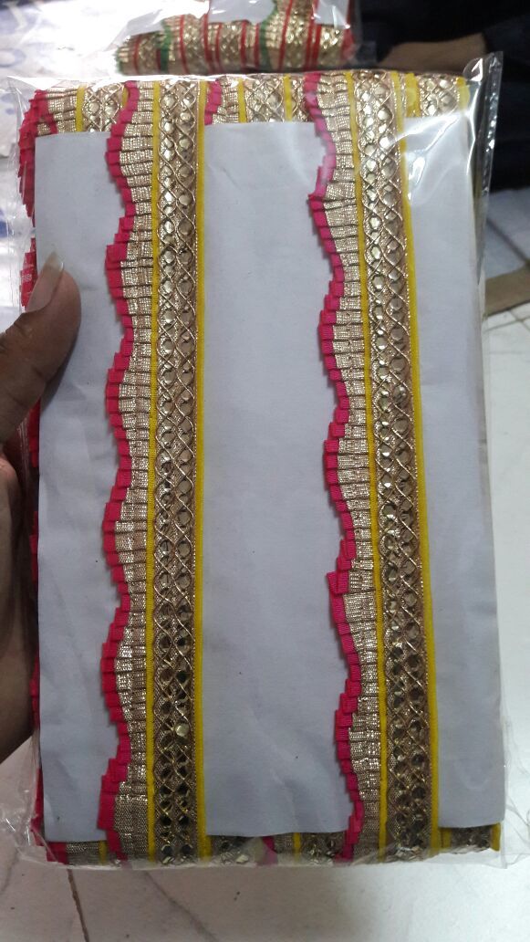 Sequences Laces