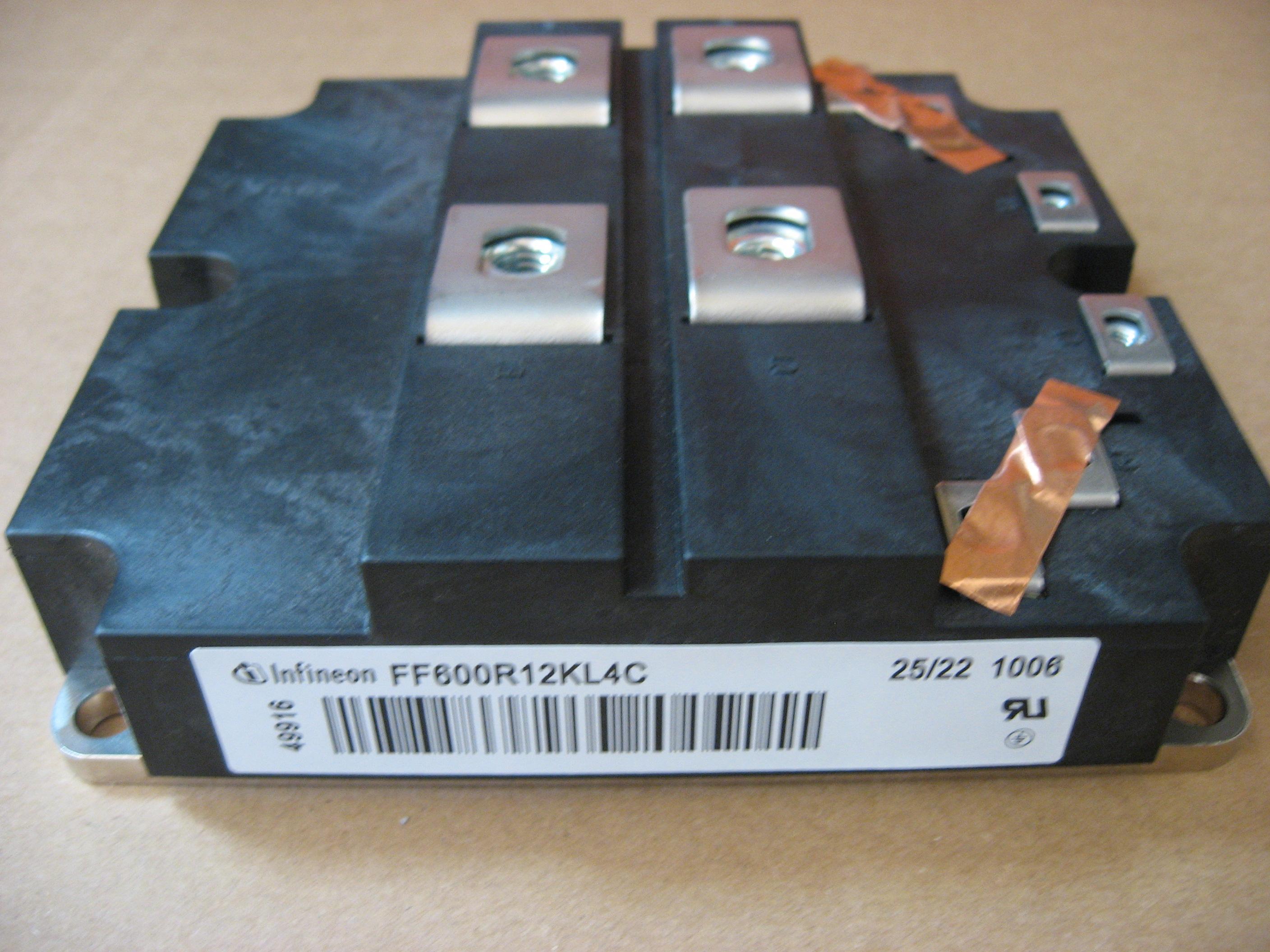 Black Infineon Module Ff1400r12ip4