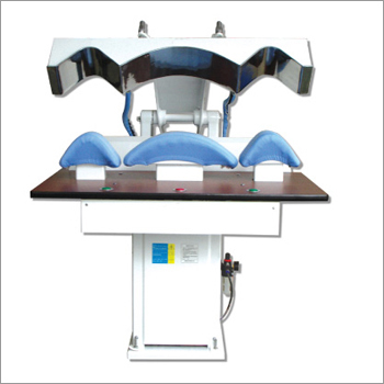 कालर और कफ प्रेस