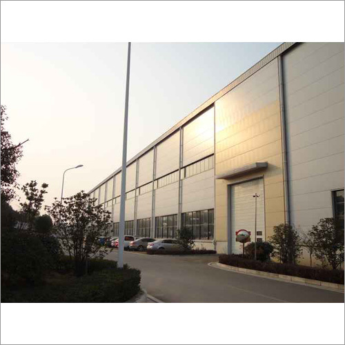 ऊपर की ओर का खंड दरवाजा