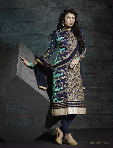 नीला कढ़ाई वाला डिज़ाइनर जॉर्जेट सलवार सूट