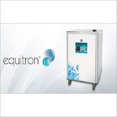 White And Green Chilled Water Circulator - Refrigterated