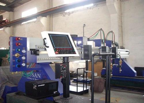 Pusan Gantry Cnc Plasma Cutting Machine