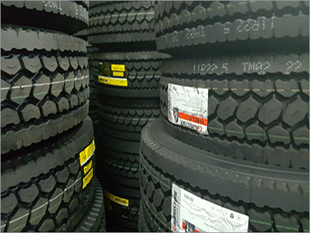 डंप ट्रक टायर