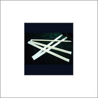 स्ट्रॉ पाउच पीना