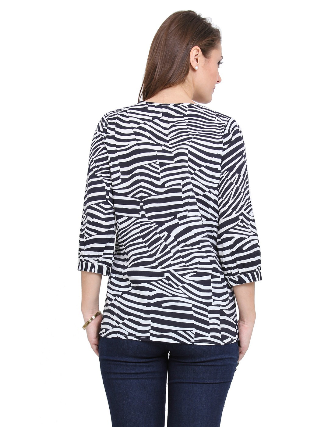 Scooped Neck Top - Polyester, 26 Inch, White | Comfortable, Stylish, Durable, Soft Fabric, Perfect Fit, Zebra Pattern, Three-quarter Sleeve