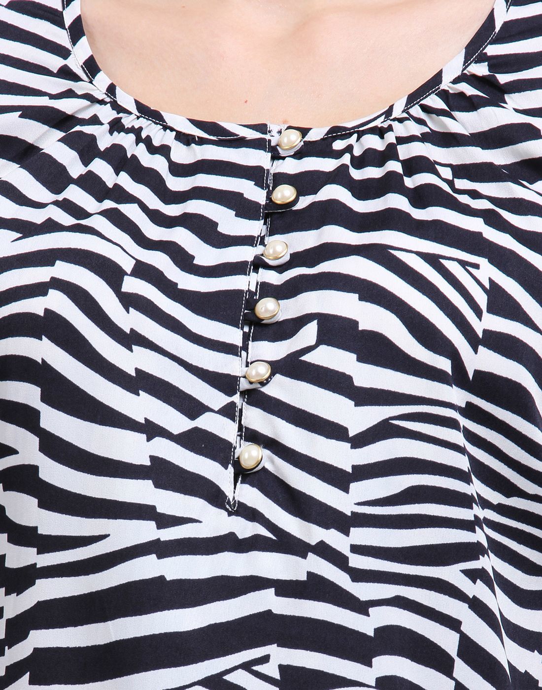 Scooped Neck Top - Polyester, 26 Inch, White | Comfortable, Stylish, Durable, Soft Fabric, Perfect Fit, Zebra Pattern, Three-quarter Sleeve