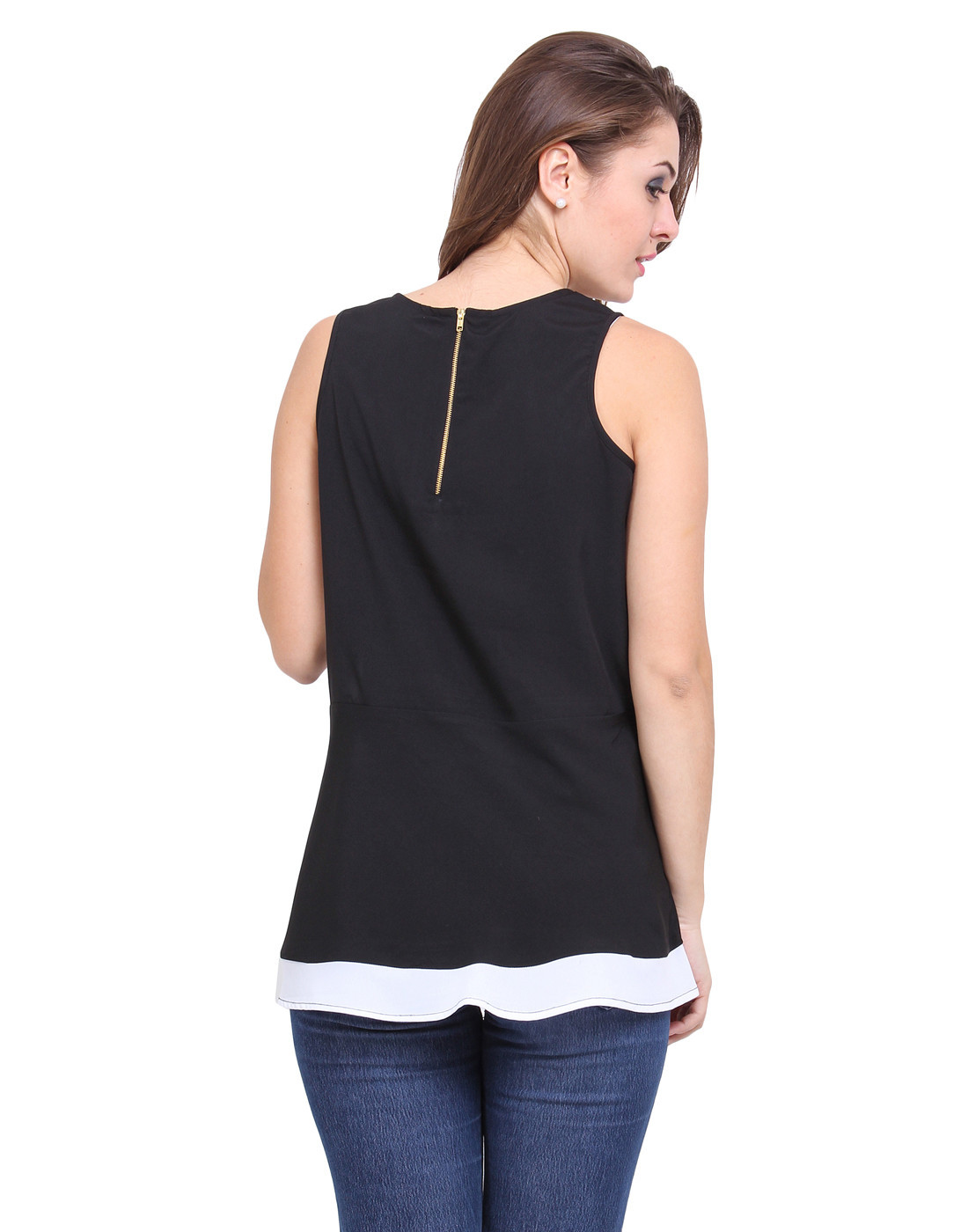 Flare Contrast Patch Top