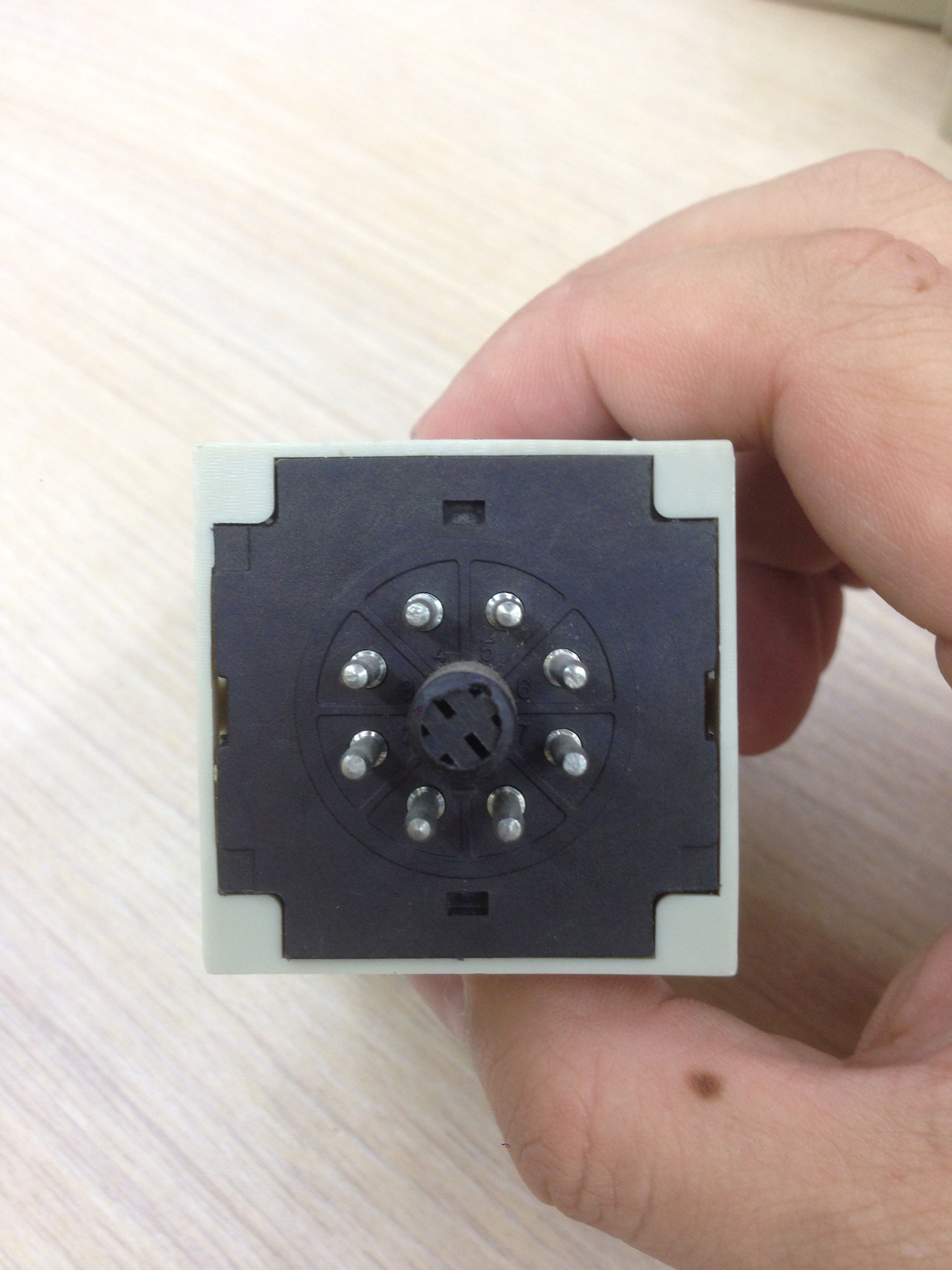 Temperature Measuring Instrument