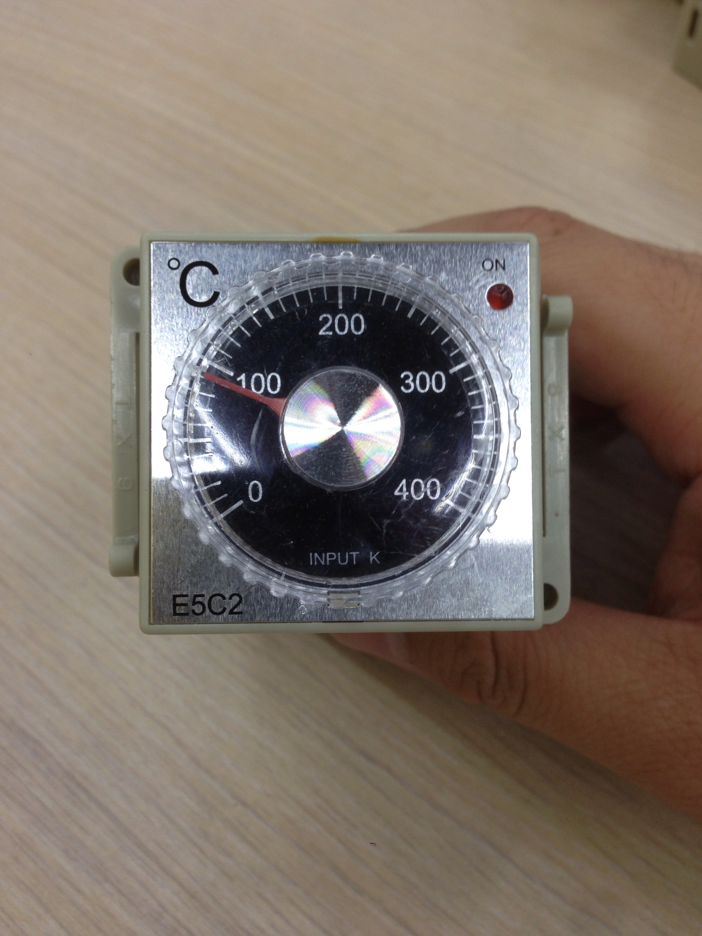Temperature Measuring Instrument