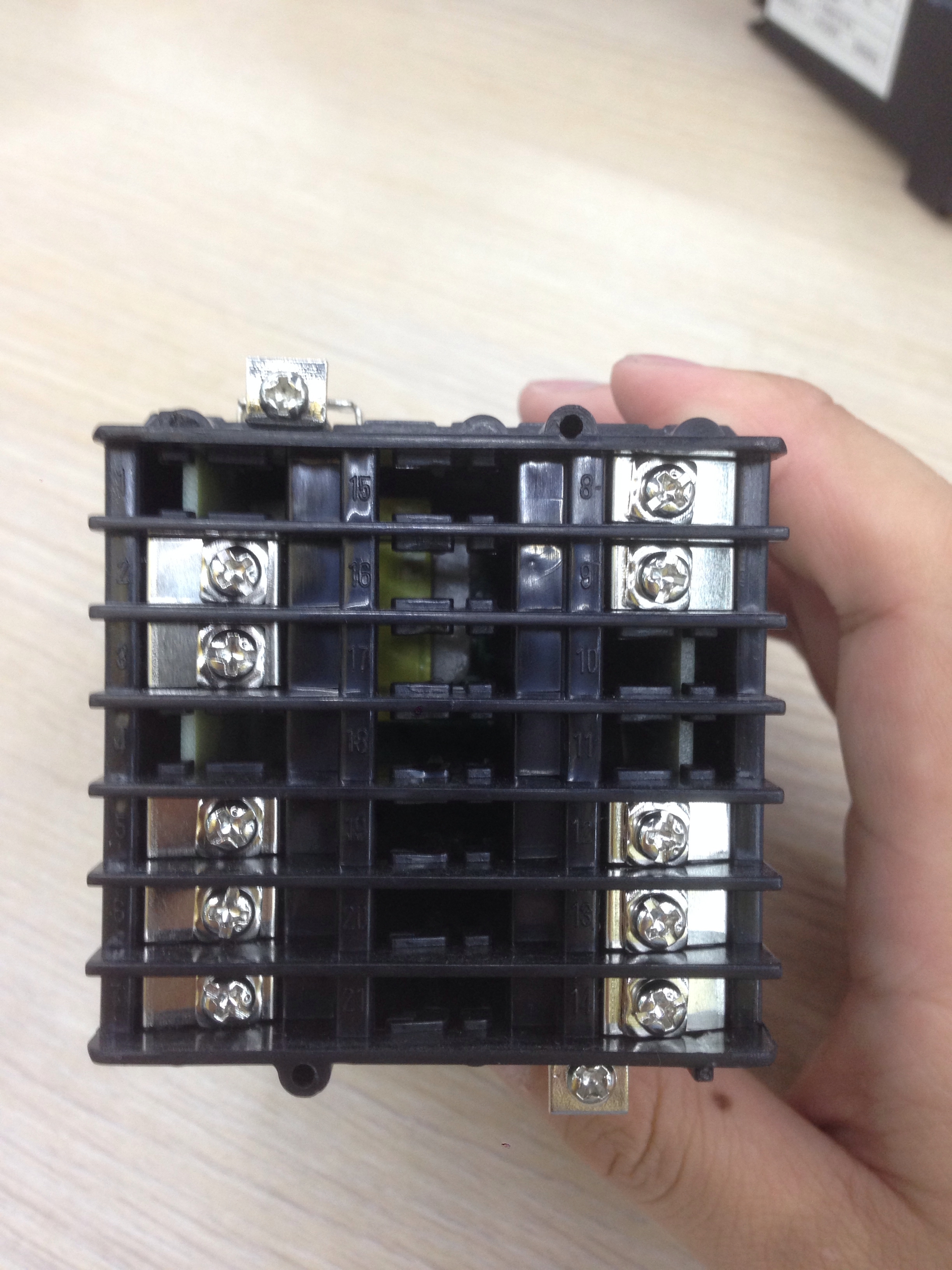 Digital Temperature Controllers