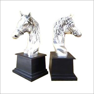 हस्तनिर्मित सजावटी वस्तुएं