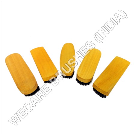 लकड़ी का जूता ब्रश