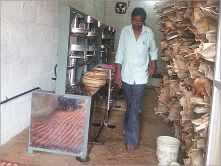 स्वचालित पेपर प्लेट बनाने की मशीन