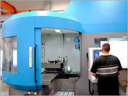 सीएनसी गन ड्रिलिंग मशीन