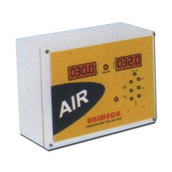 Automatic Tyre Inflator - LCD Display for Pressure Indication | 1 Year Warranty, Highly Accurate and Reliable Performance