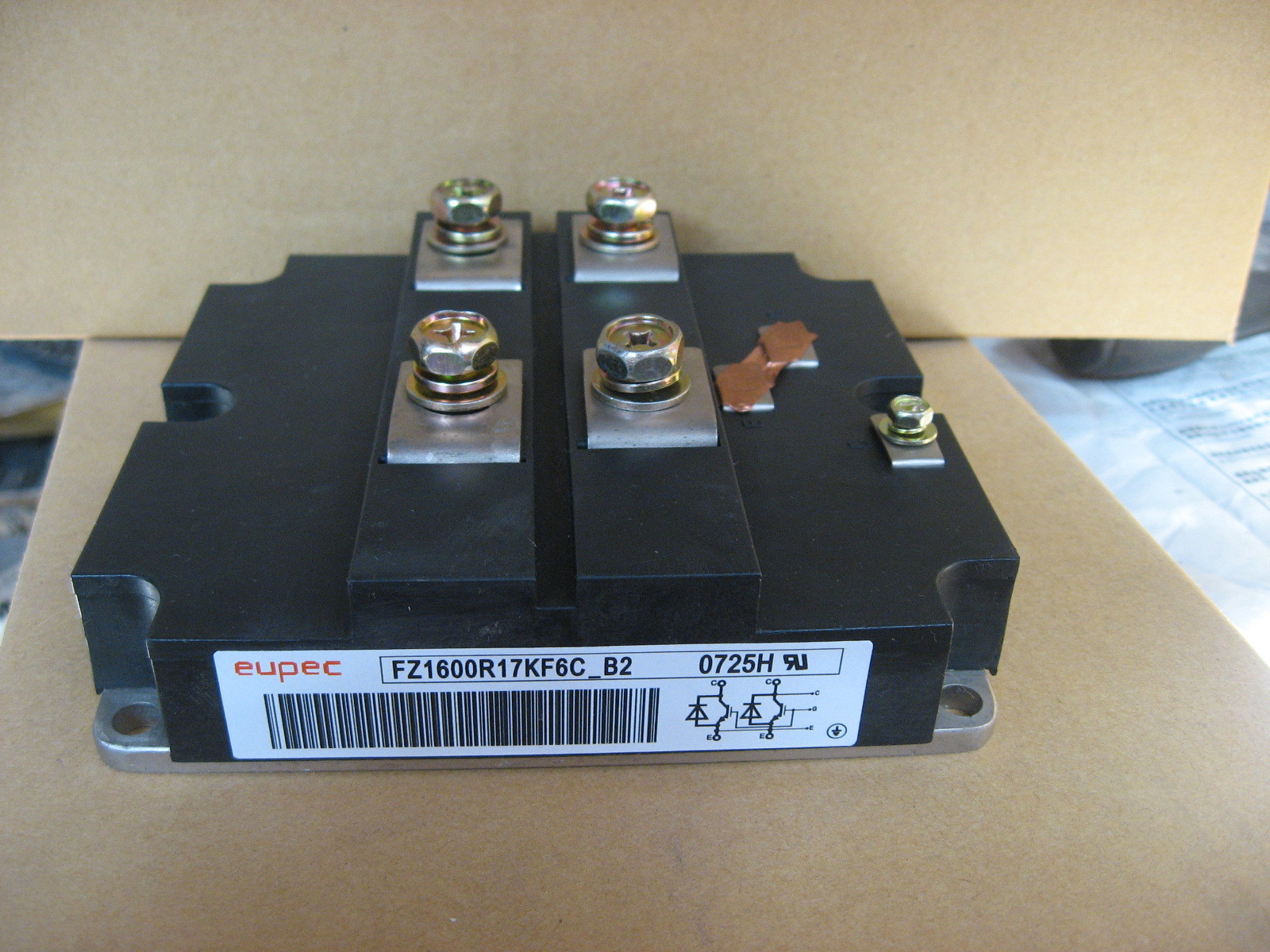 Fz1200r16kf4 Igbt Module - 1200v Rated Voltage, 10 Cm Size, Black Color | 90 Days Warranty, Designed For Ups Applications