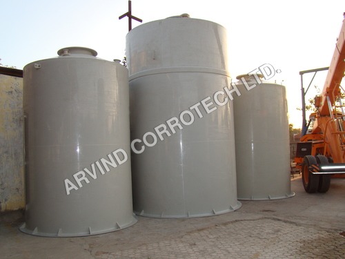 असिड भंडारण टैंक