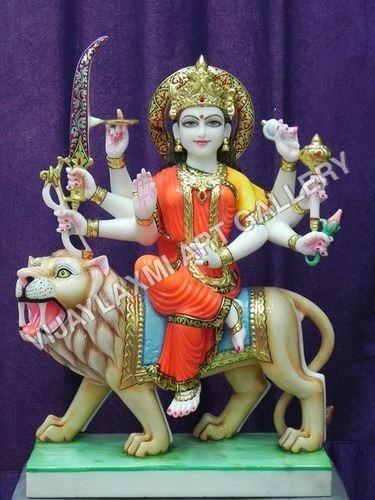 दुर्गा माँ की मूर्ति