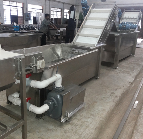 Vegetable or Fruit Soaking tank Brush washer line
