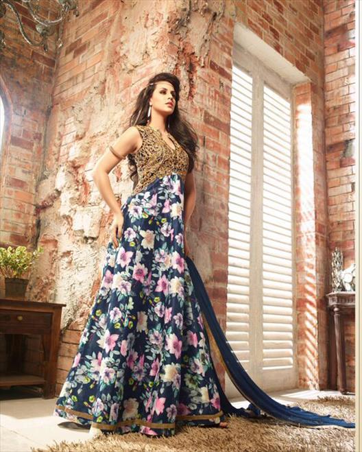 Ladies Banglori Silk Suit