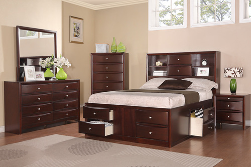 Bedroom Furniture Set