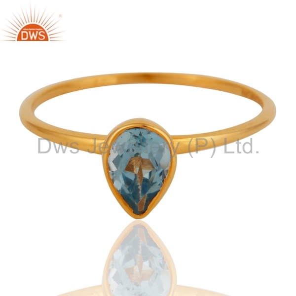 9k Yellow Gold Pear Shaped Blue Topaz Ring