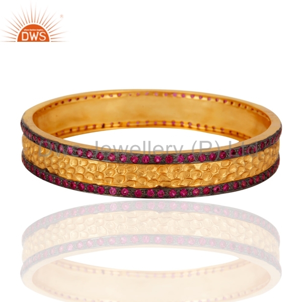 18k Gold Plated Ruby Color White Zircon Bangle