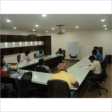 मानव संसाधन प्रशिक्षण सेवाएँ