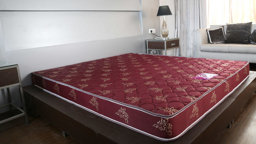 कूलमैक्स ऑर्थोपेडिक गद्दा