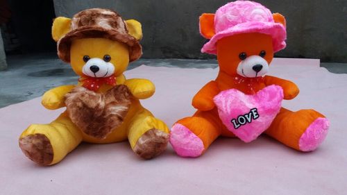 बच्चों के सॉफ्ट टॉयज़