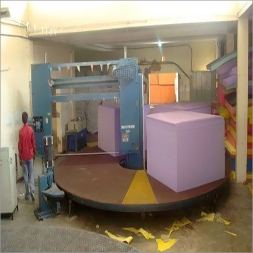 गोल फोम कटिंग मशीनें