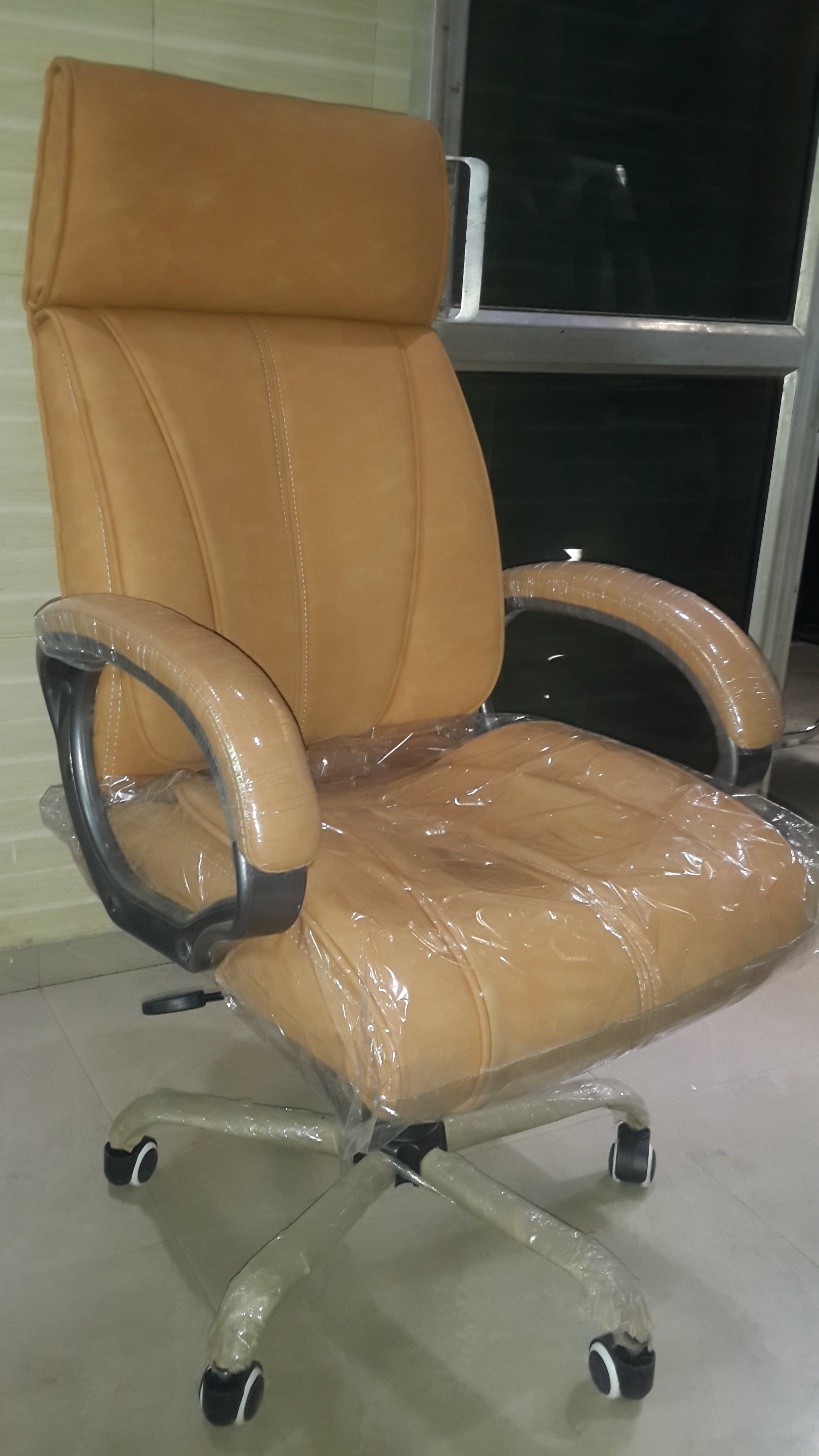 Black Executive Revolving Chairs