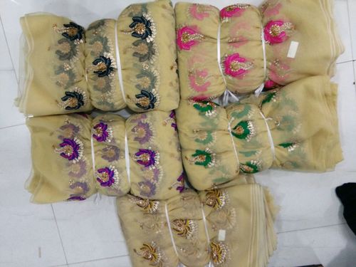 हैंड वर्क एम्ब्रायडरी आइटम