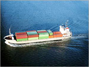 कंटेनर शिप सेवाएँ