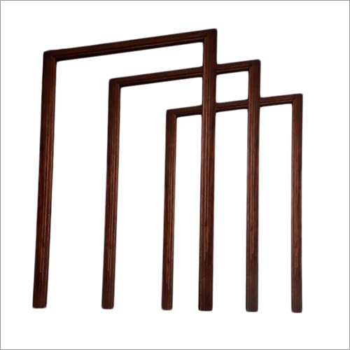 दीमक रोधी फ़्रेम और आर्किट्राव