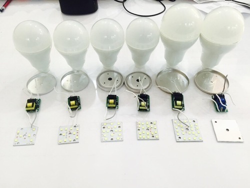 Led Bulb Raw Material - LED Bulb SKD Parts Driver, Body, PCB 3-18WHPF 0.9 PF | Base: B22, Lamp Power: 3-18 Watt, Power Factor: 0.9