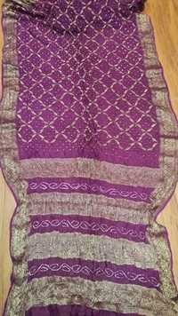 डिजाइनर जैक्वार्ड साड़ी