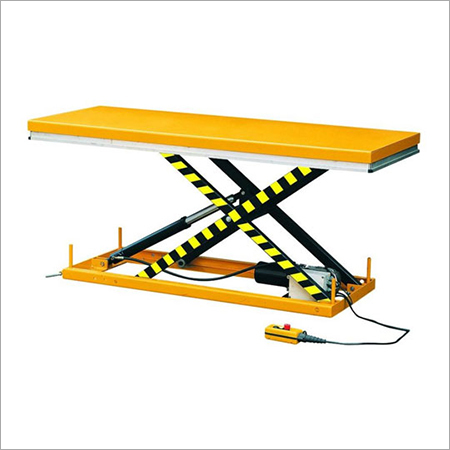 कैंची उठाने की मेज