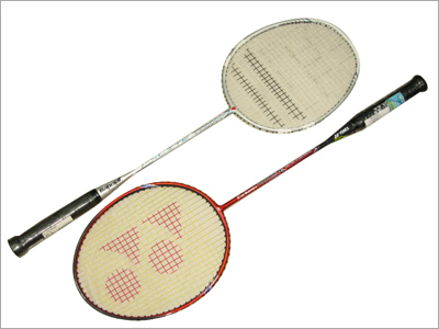 बैडमिंटन रैकेट