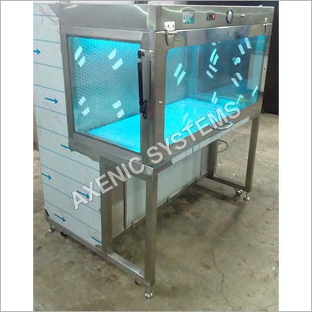 क्लास 100 क्षैतिज लेमिनर फ्लो क्लीन एयर वर्क स्टेशन (Ss -304)