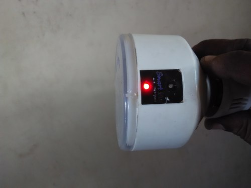 Auto Sensing Emergency Lights